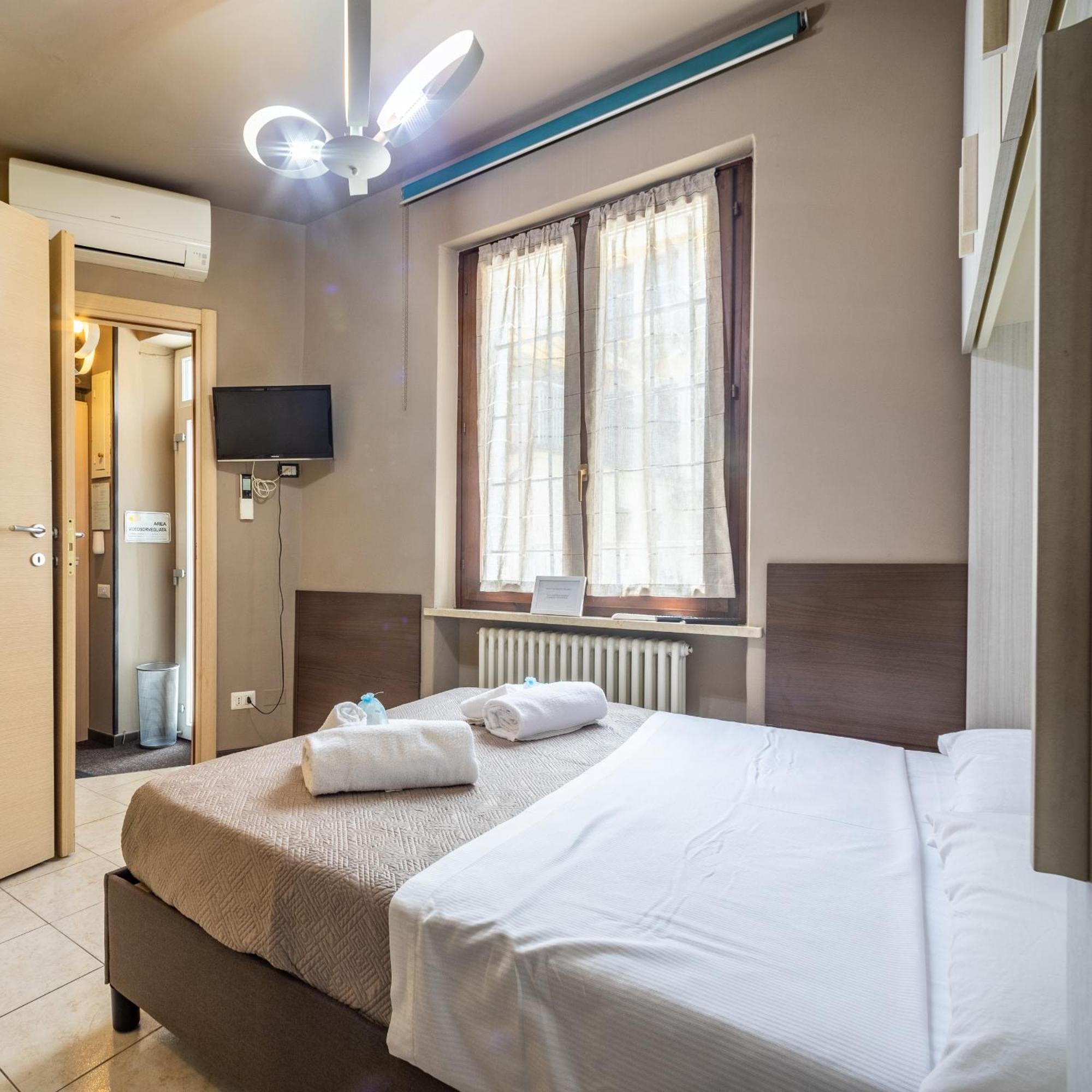 Italstay - Nuova Residenza Romeo - Affittacamere 维罗纳 外观 照片