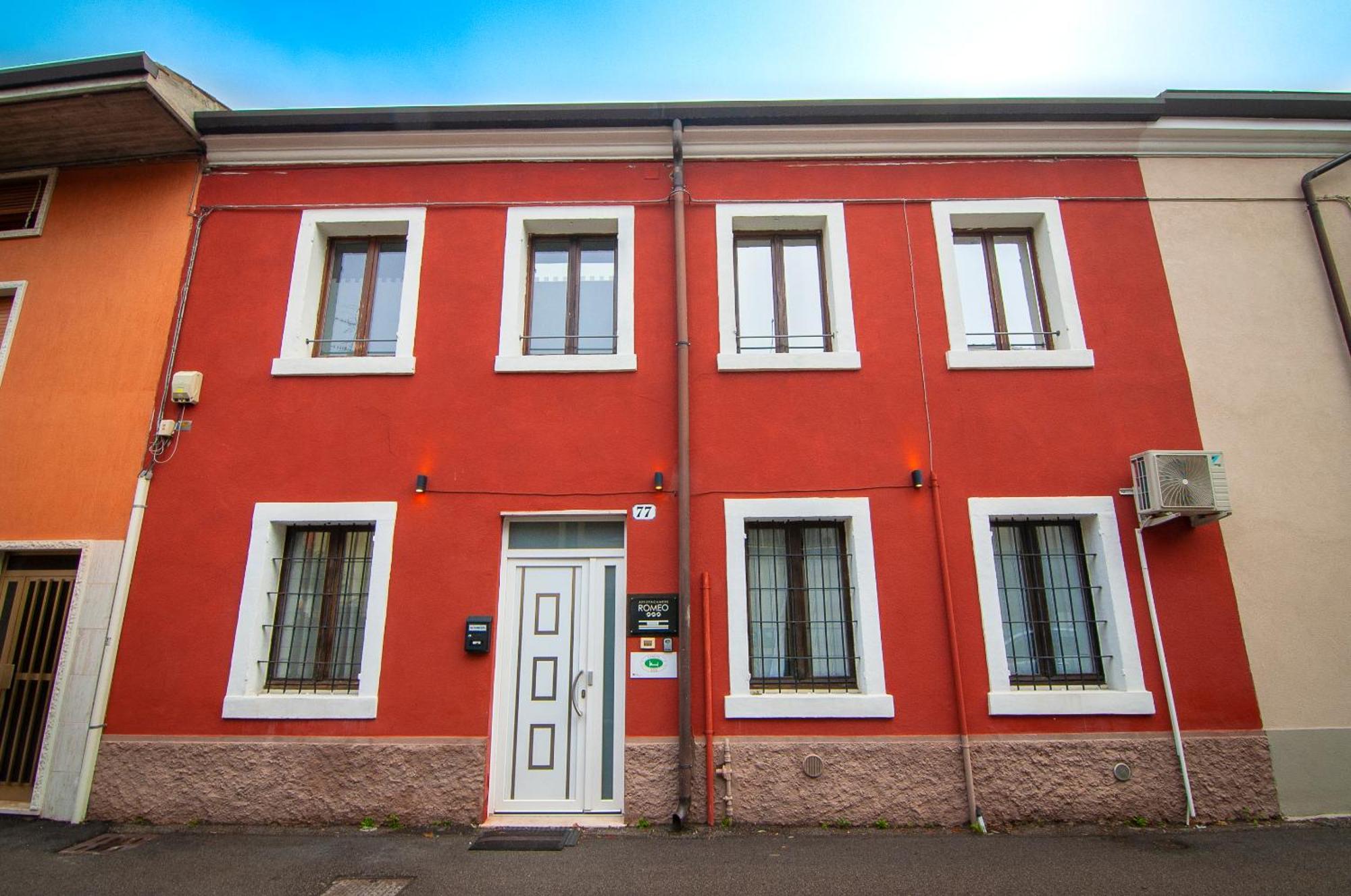 Italstay - Nuova Residenza Romeo - Affittacamere 维罗纳 外观 照片